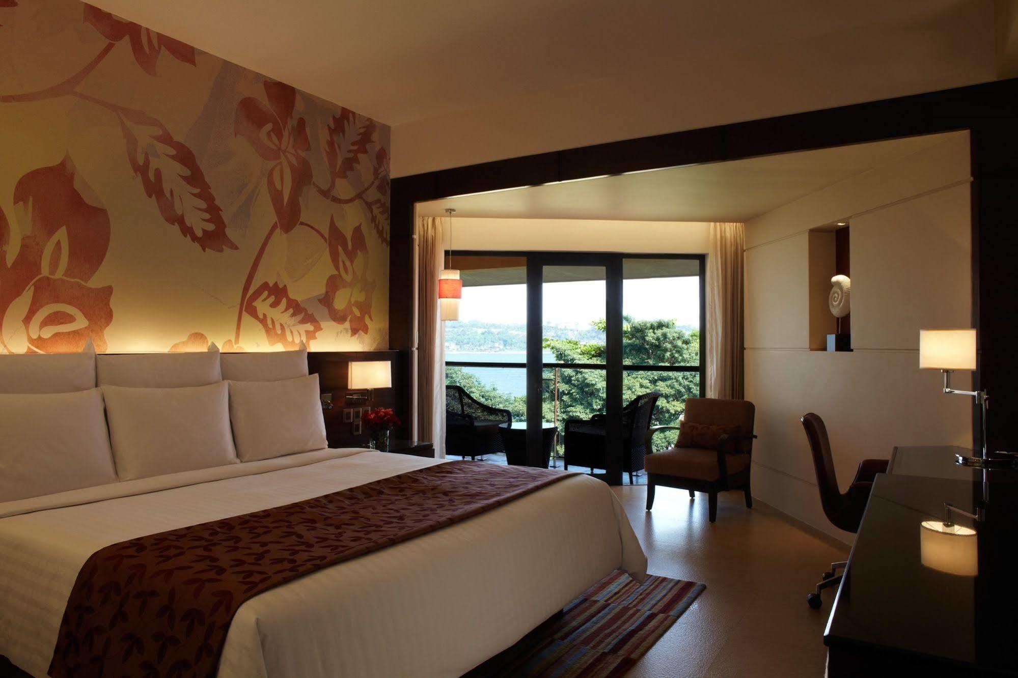 Goa Marriott Resort & Spa Panaji Eksteriør bilde